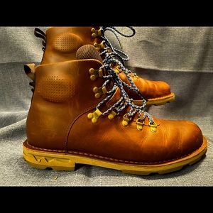 Merrell Waitsfield Waterproof Men’s Hiking Boots - Size 11.5